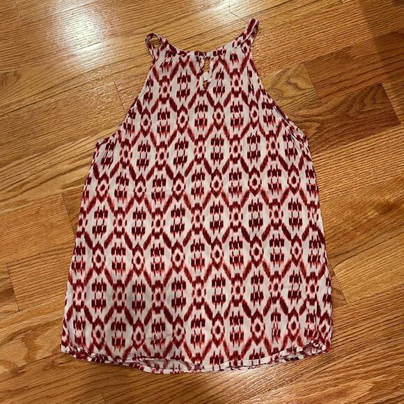 Old Navy White and Red Patterned Tank Top Blouse XS - Picture 3 of 5